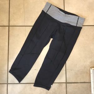 Lululemon crops